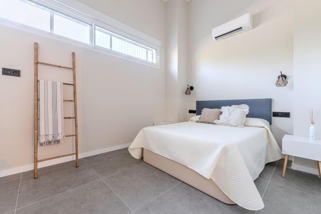 Appartement La Mediterranea - Housevanlive